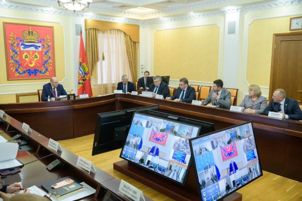 Губернатор Оренбургской области провёл стратегическое заседание по нацпроектам: итоги 2025 года и планы на 2026–й