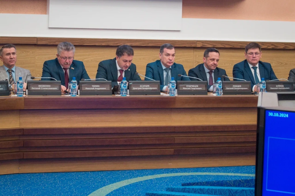 Депутаты со статусом иноагента не могут работать в горсовете Новосибирска Депутаты со статусом иноагента не могут работать в горсовете Новосибирска