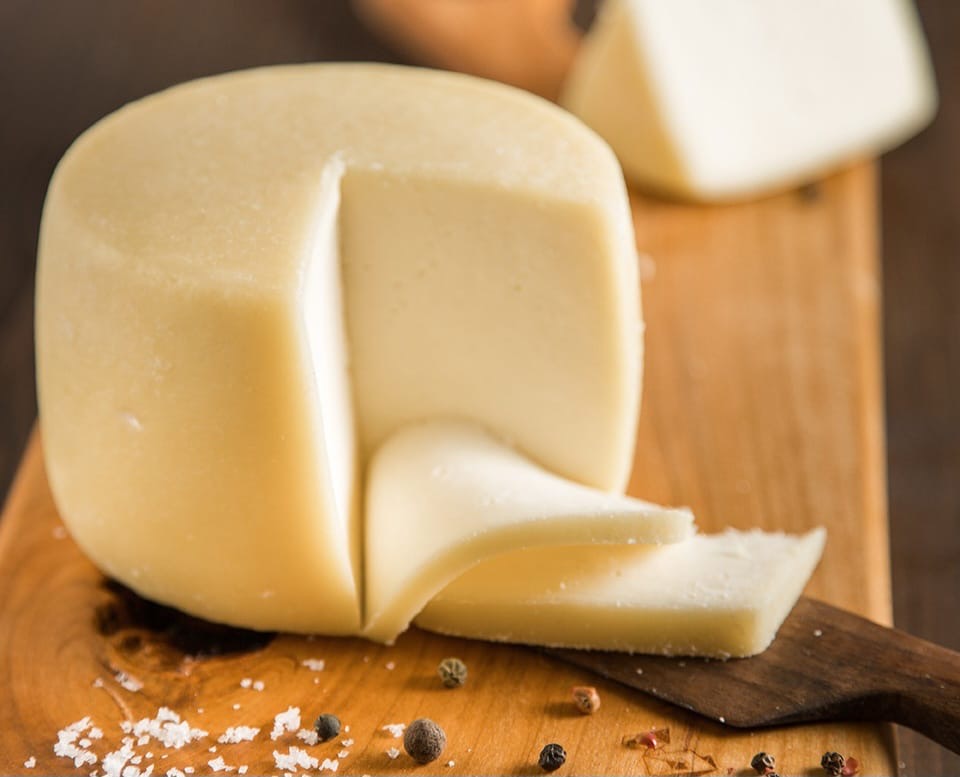 Кубанские товары завоевывают доверие: более 400 продуктов местного производства отмечены знаком качества