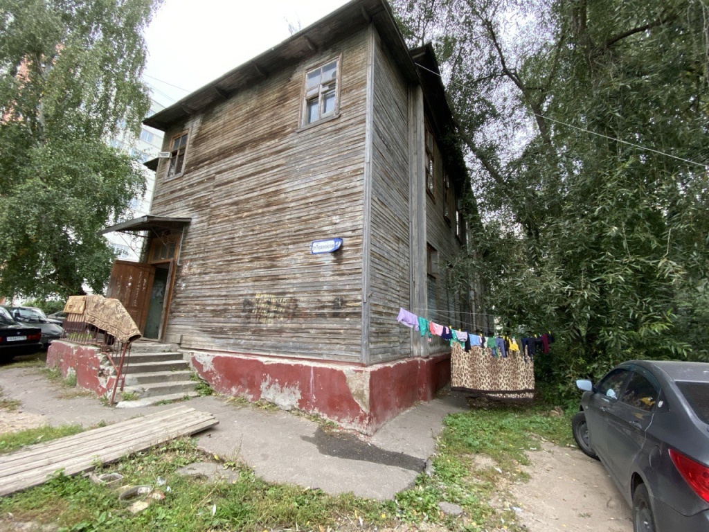 Уполномоченный главы округа Нина Ушакова посетила встречу с жителями аварийных домов в Ивантеевке