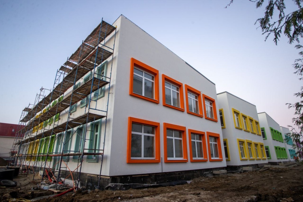 В Анапе продолжается строительство и реконструкция социальных объектов В Анапе продолжается строительство и реконструкция социальных объектов