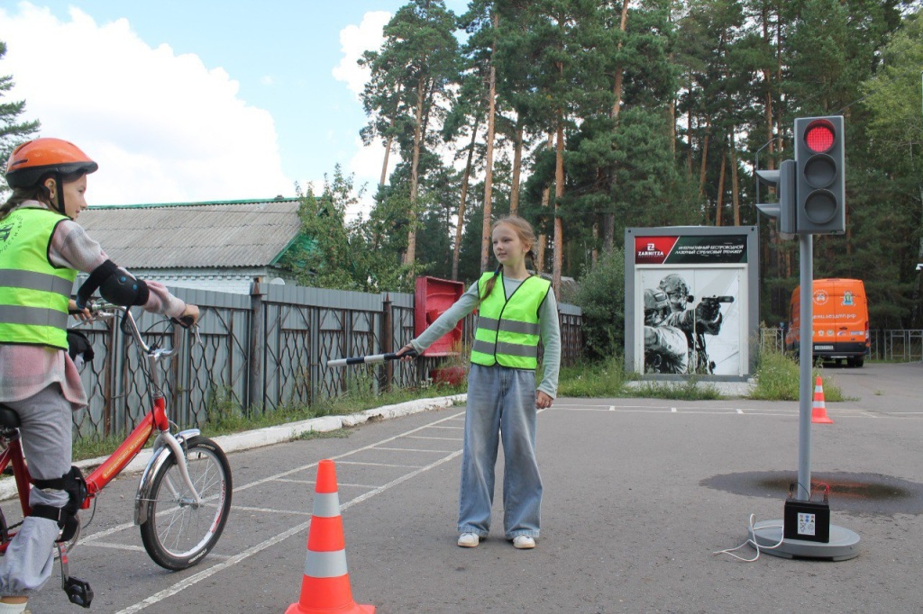 В Мордовии прошла интерактивная программа по безопасности дорожного движения для школьников