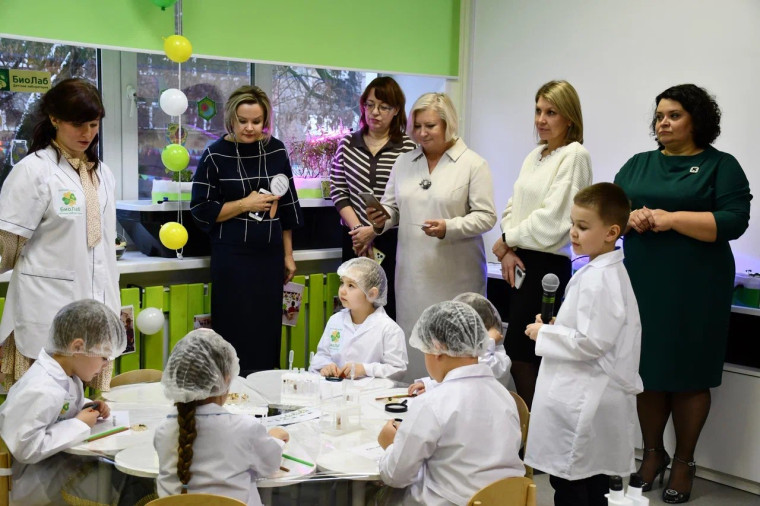 В Иванове в детском саду №15 открылась инновационная лаборатория «БиоЛаб.Дети» для юных исследователей