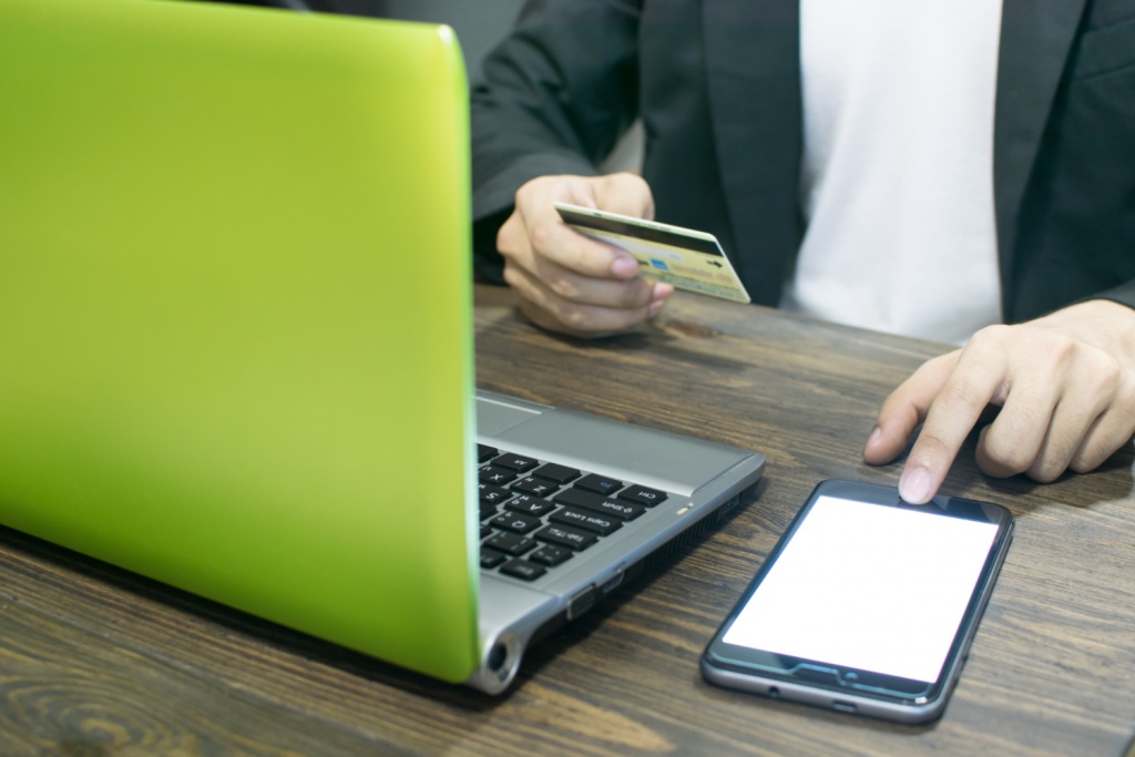 Темпы выдачи микрозаймов в России упали до уровня марта 2023 года