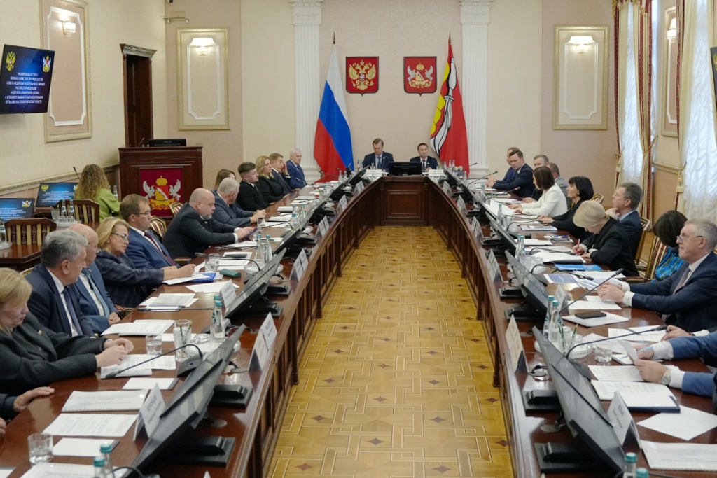 Воронеж на передовой развития: Яцкин и Матузов обсудили федеральные проекты и уникальные региональные инициативы