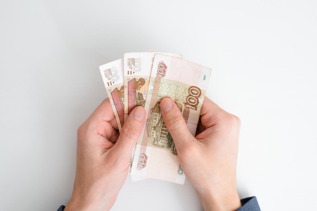 В этом году россияне на 25% чаще давали чаевые