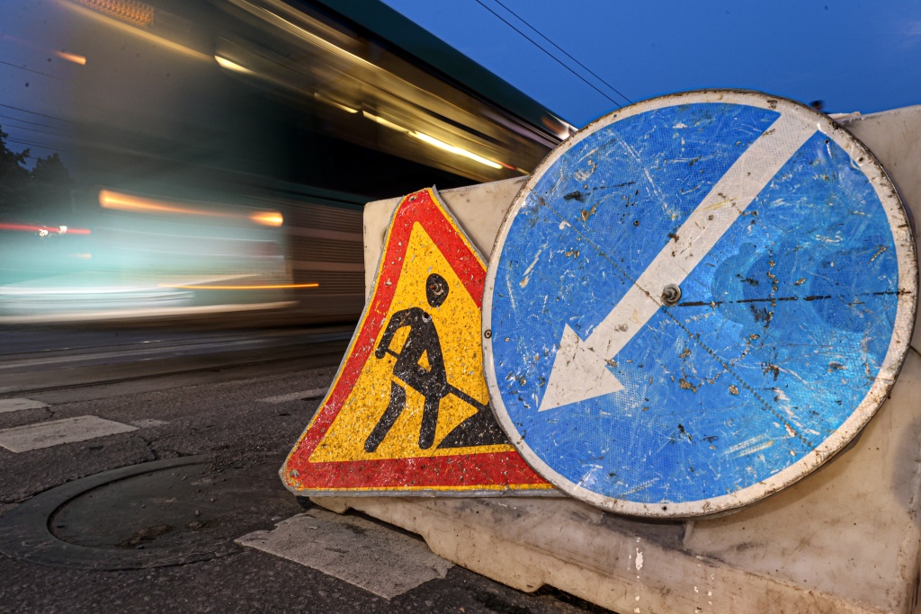 В Новосибирске начался ямочный ремонт дорог В Новосибирске начался ямочный ремонт дорог