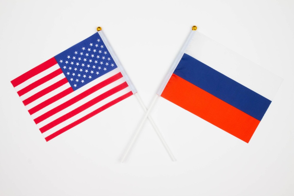 Возможно ли в ближайшее время снятие американских санкций с России?