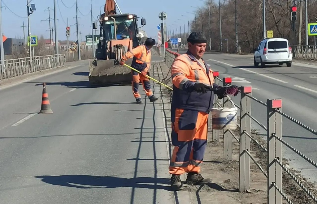 В Оренбургской области началась подготовка дорожной сети к летнему сезону