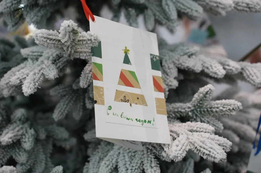 Андрей Кравченко принял участие в акции «Подари ребёнку праздник»