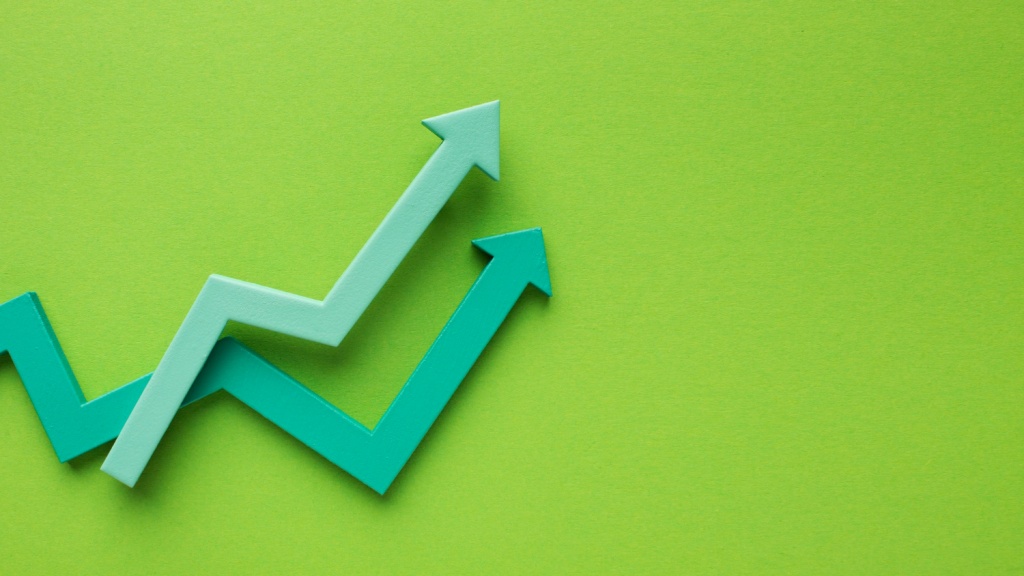 ОЭСР улучшила прогноз роста ВВП России