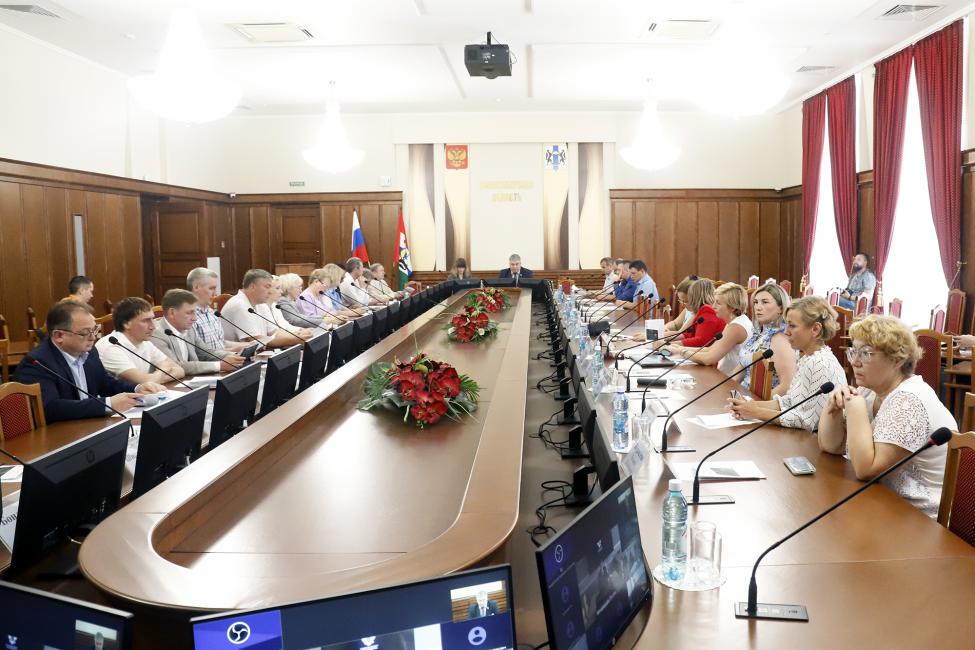 Депутаты ЗАКСа Новосибирской области обсудили перспективы экотуризма в регионе Депутаты ЗАКСа Новосибирской области обсудили перспективы экотуризма в регионе