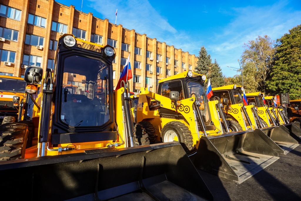 В Красногорске проверили технику для предстоящего зимнего сезона В Красногорске проверили технику для предстоящего зимнего сезона