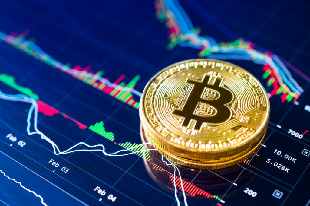 Курс биткоина превысил 65 тысяч долларов